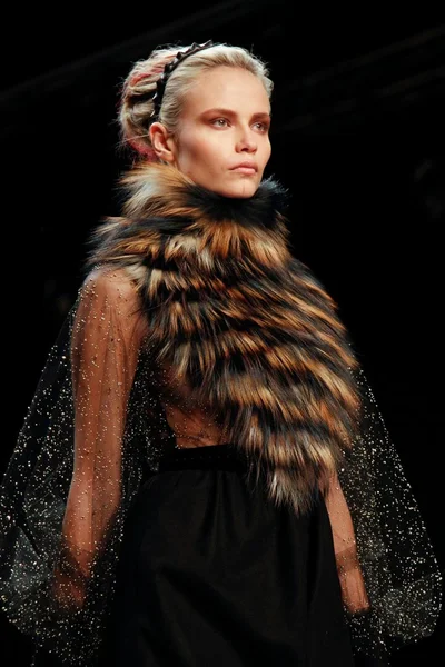 Look 73